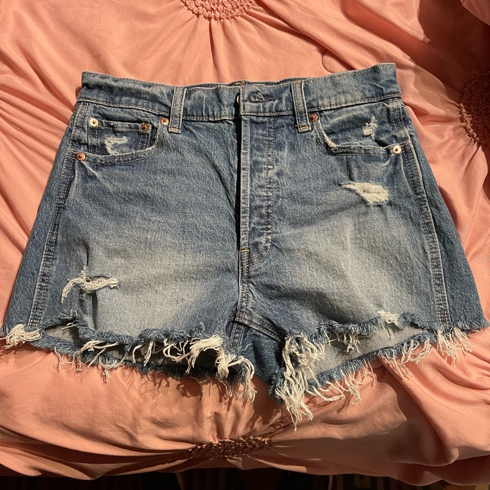 Women’s Gap denim shorts